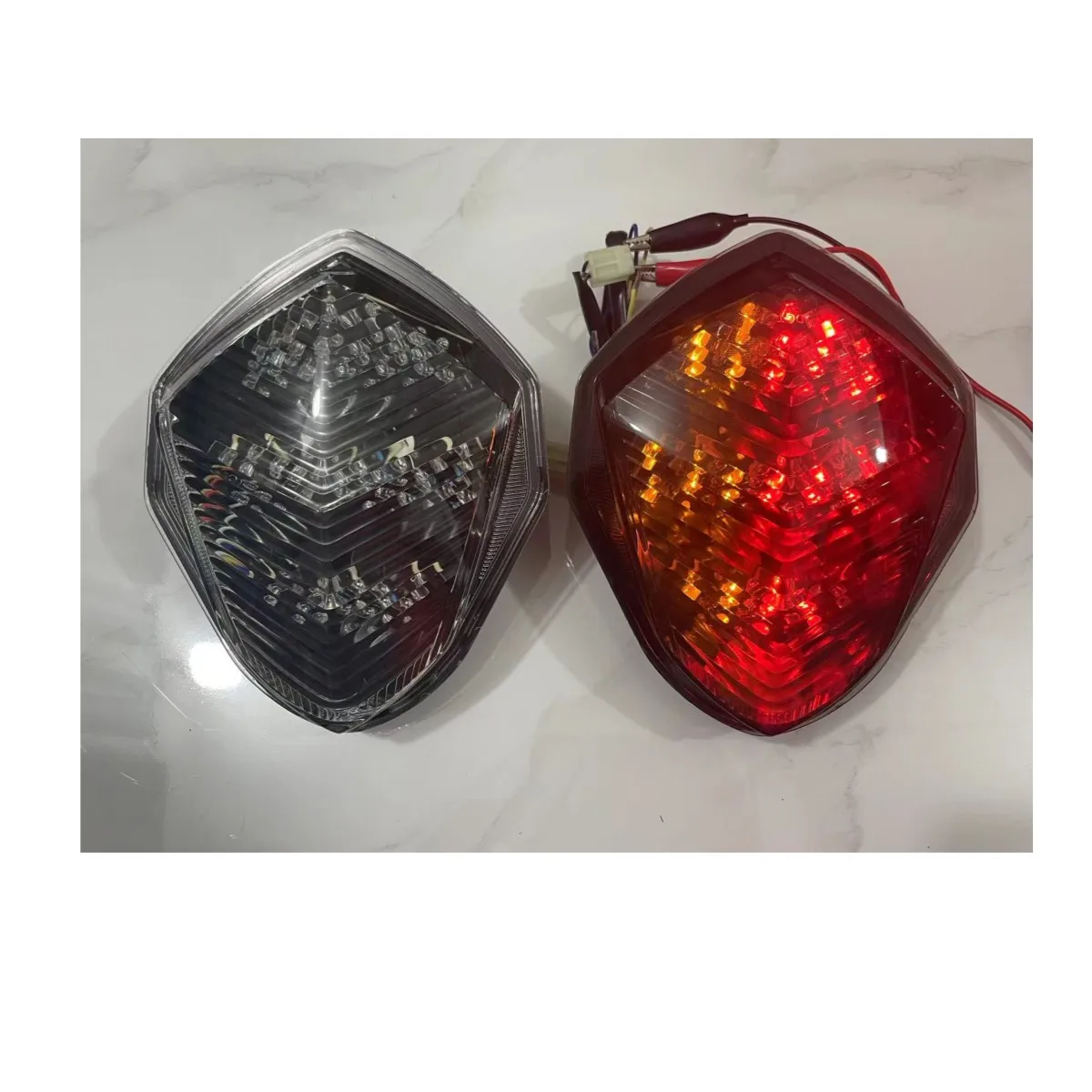 

LED Tail Light Motorcycle Plug and play Brake Turn Signal Rear Lights for SUZUKI GSXR1000 K3 2003-2004