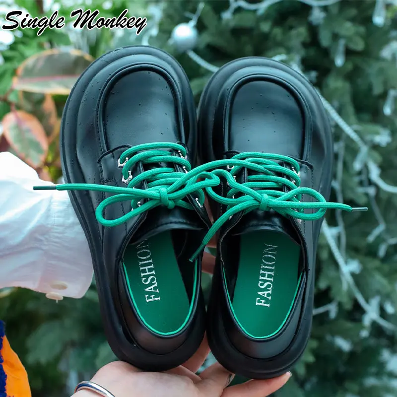 

Женское платье из искусственной кожи, с круглым носком