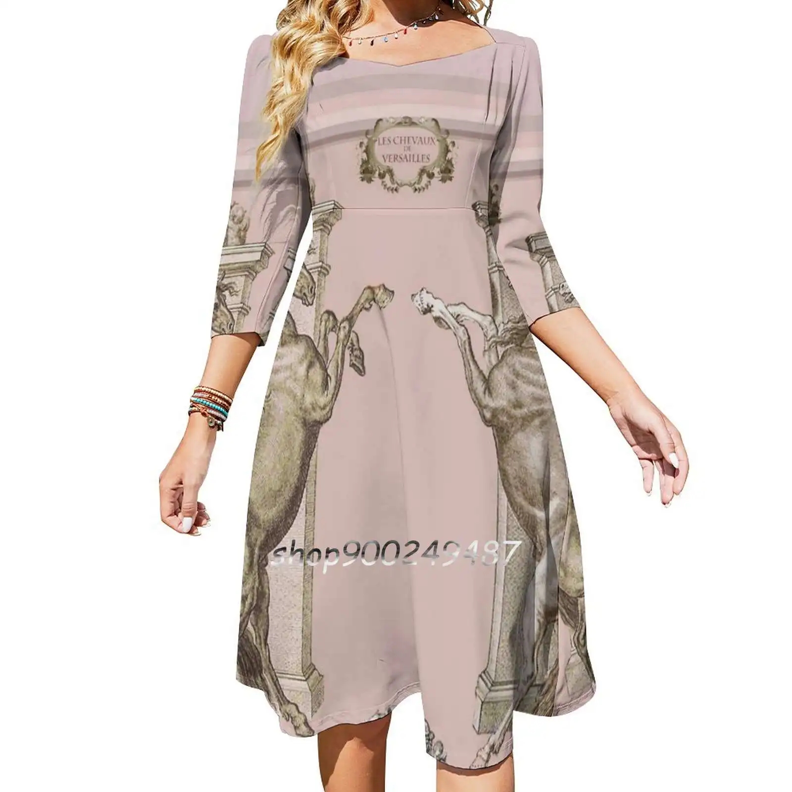 

Платье с квадратным вырезом и принтом лошадей Версаля