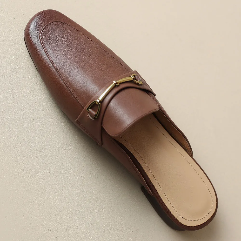 Мюли женские из бычьей кожи без застежки круглый носок плоская подошва мягкие