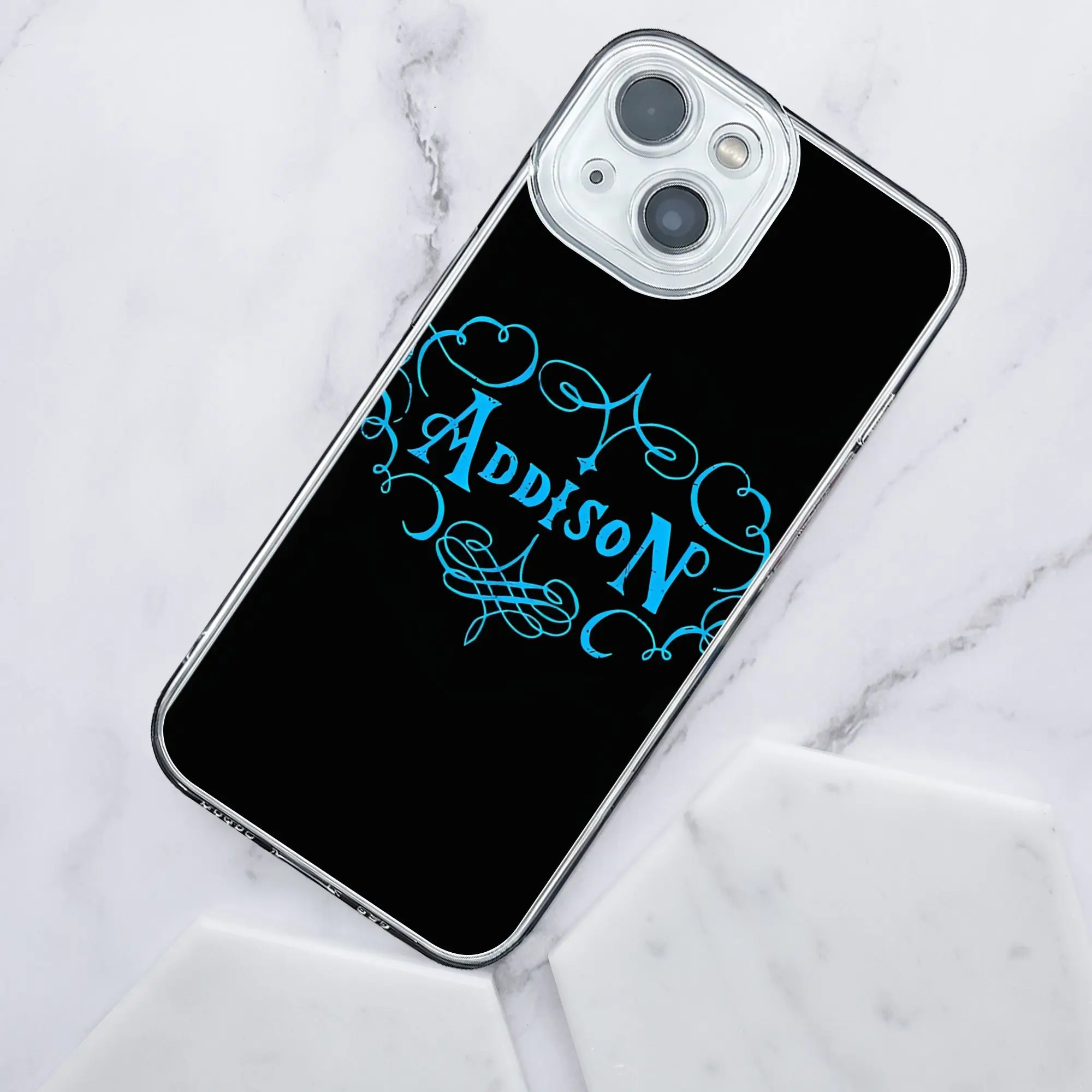 Чехол для телефона Addison Rae с логотипом Addison, противоударный, для iPhone 17, 16, 15, 14, 13, 12, 11 Pro Max (art.: 3920da2bb23af) - 3920da2bb23af