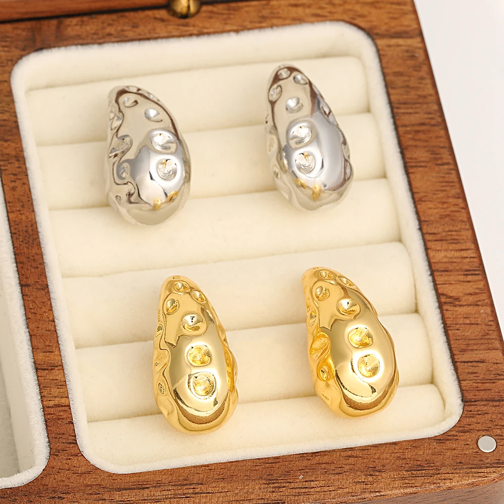 Женские массивные серьги-гвоздики AENSOA в форме капли золотистого цвета с неровной