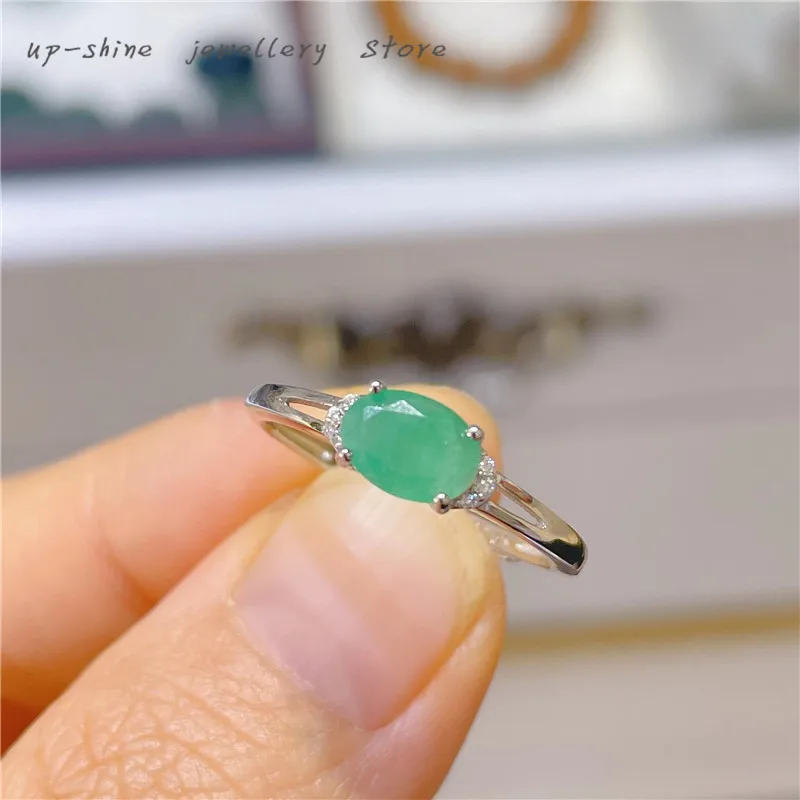 

100% natural emerald ring, Seiko inlaid 925 silver women's ring, simple atmosphere