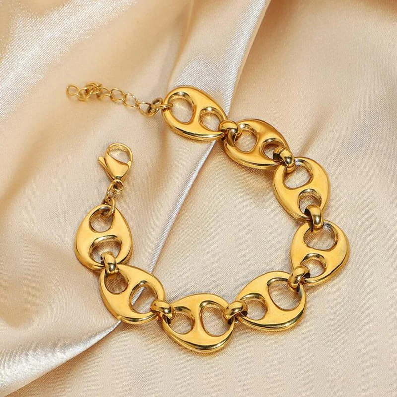 

Stainless Steel Hollowed Out Thick Chain Bracelets For Women 2023 New Trendy Gold Color Geometric Punk Hip-Hop Wrist Jewelry
