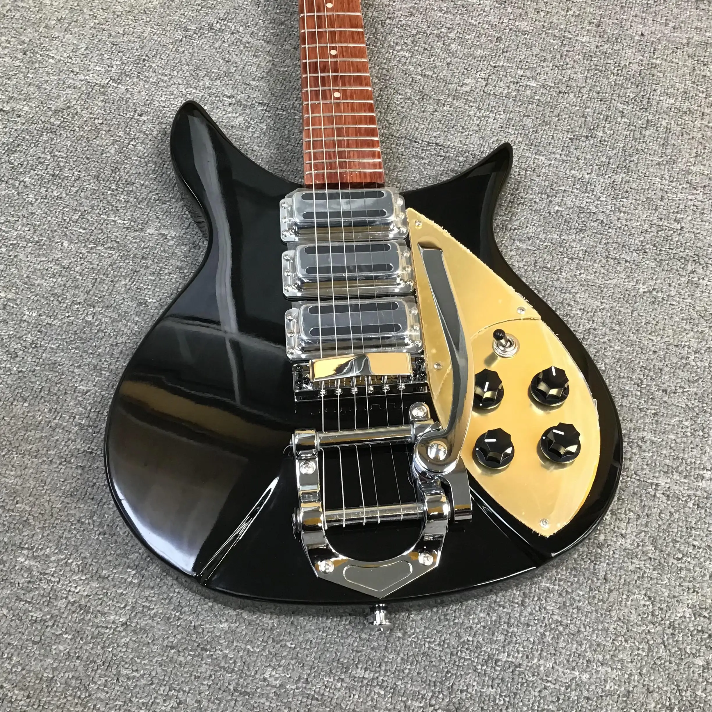 Электрогитара идеального тона яркая черная краска высококачественный материал