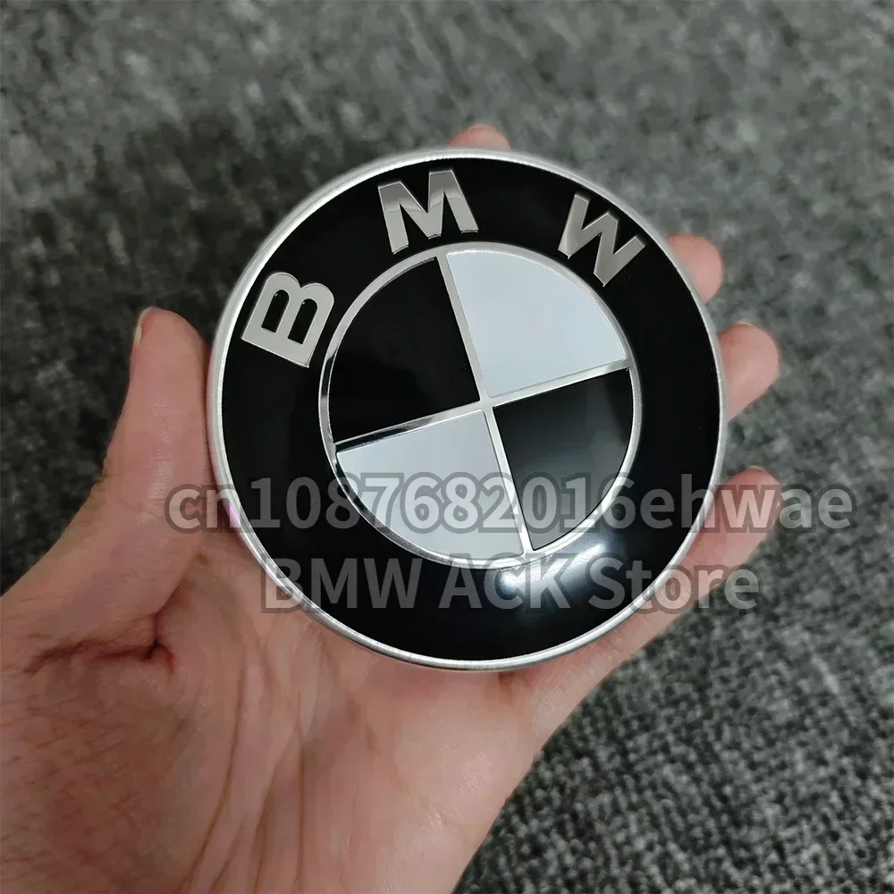 

82MM 74MM Эмблема на переднем капоте Багажник Задний значок логотипа для BMW E46 E90 F30 F10 F20 G20 E87 E60 E63 F01 F02 G14 E83 Автомобильные аксессуары