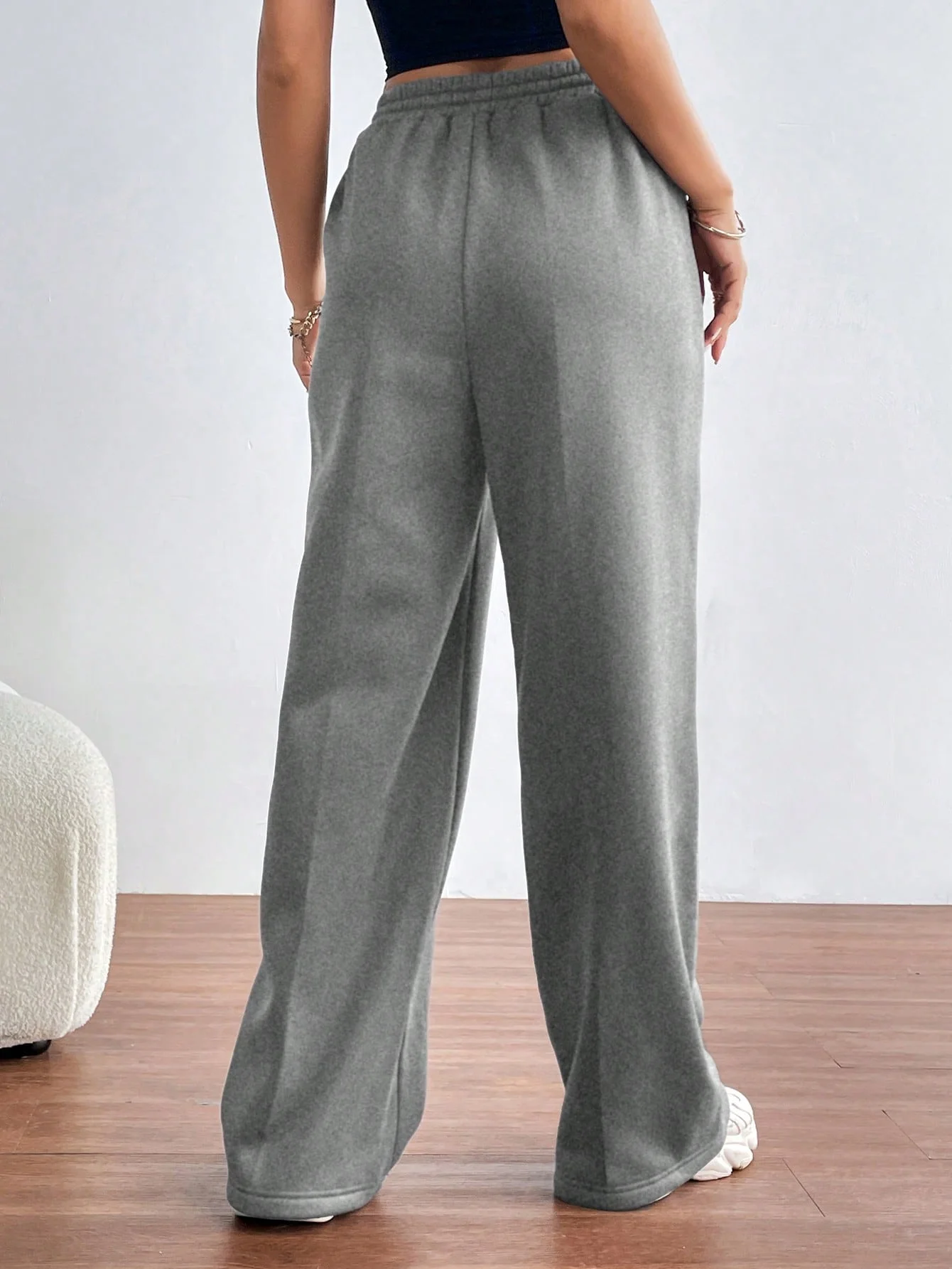 Женские широкие брюки с эластичной резинкой на талии