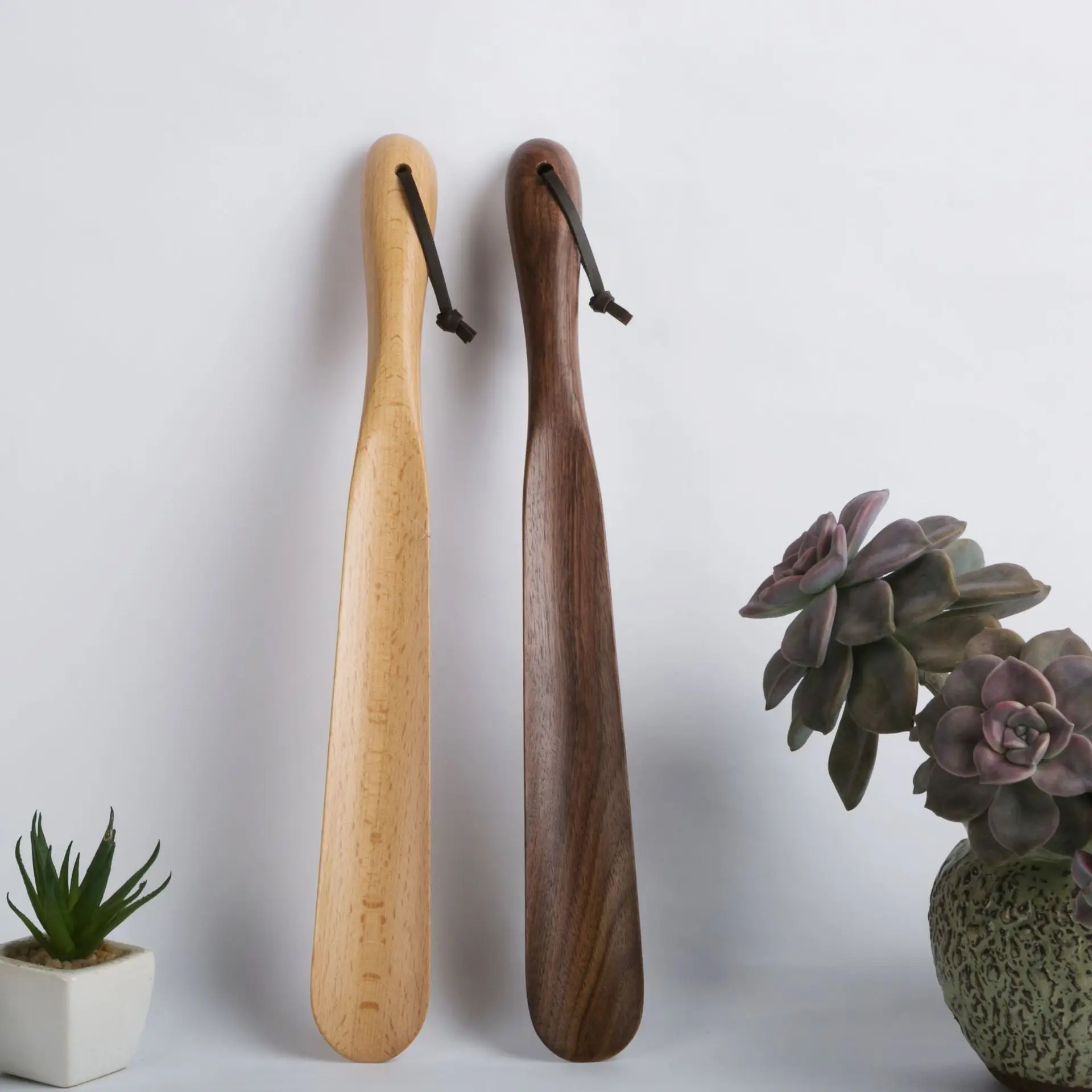 

Wood Shoe Horn, Shoe Horn Long Handle for Seniors Men Women Kids pregnant woman