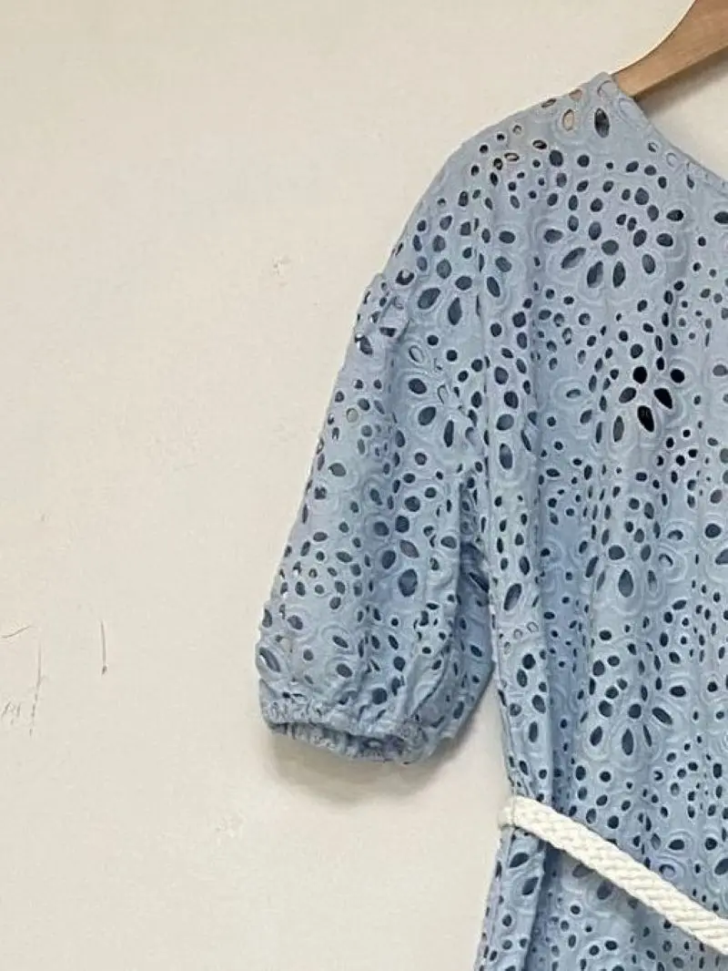 

Women Hook Flower Hollow Lace Up Flying Sleeve Backless O-Neck Maxi Dress