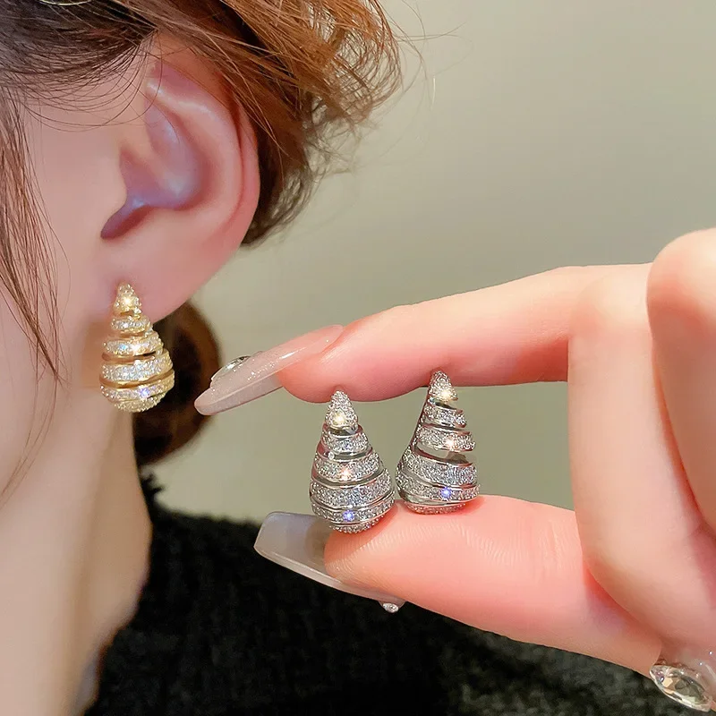 

Creative Zircon Droplet Shaped Stud Earrings for Women Light Luxury Simple Party Jewelry