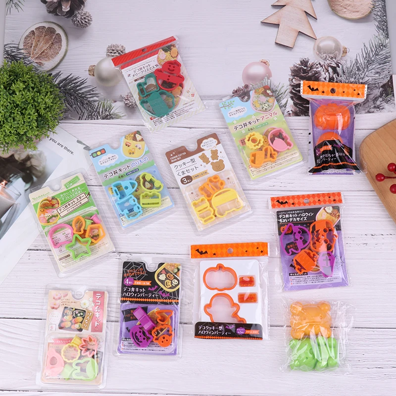 

Halloween Christmas Sandwich Mould Flower Bear Shaped Bread CakeBiscuit Embossing Device Cookie Cutter Cake Baking Pastry Tools