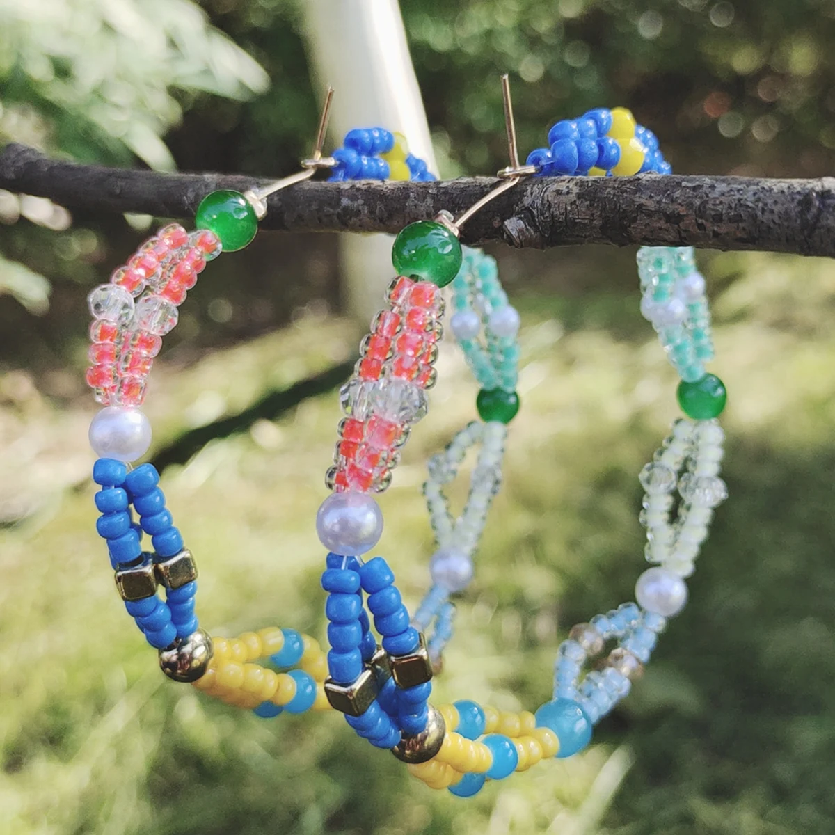 

Best Lady Bohemian Handmade Acrylic Beads Glass Beads Hoop Earrings Colorful Circle Earrings Women Jewelry Gift серьги