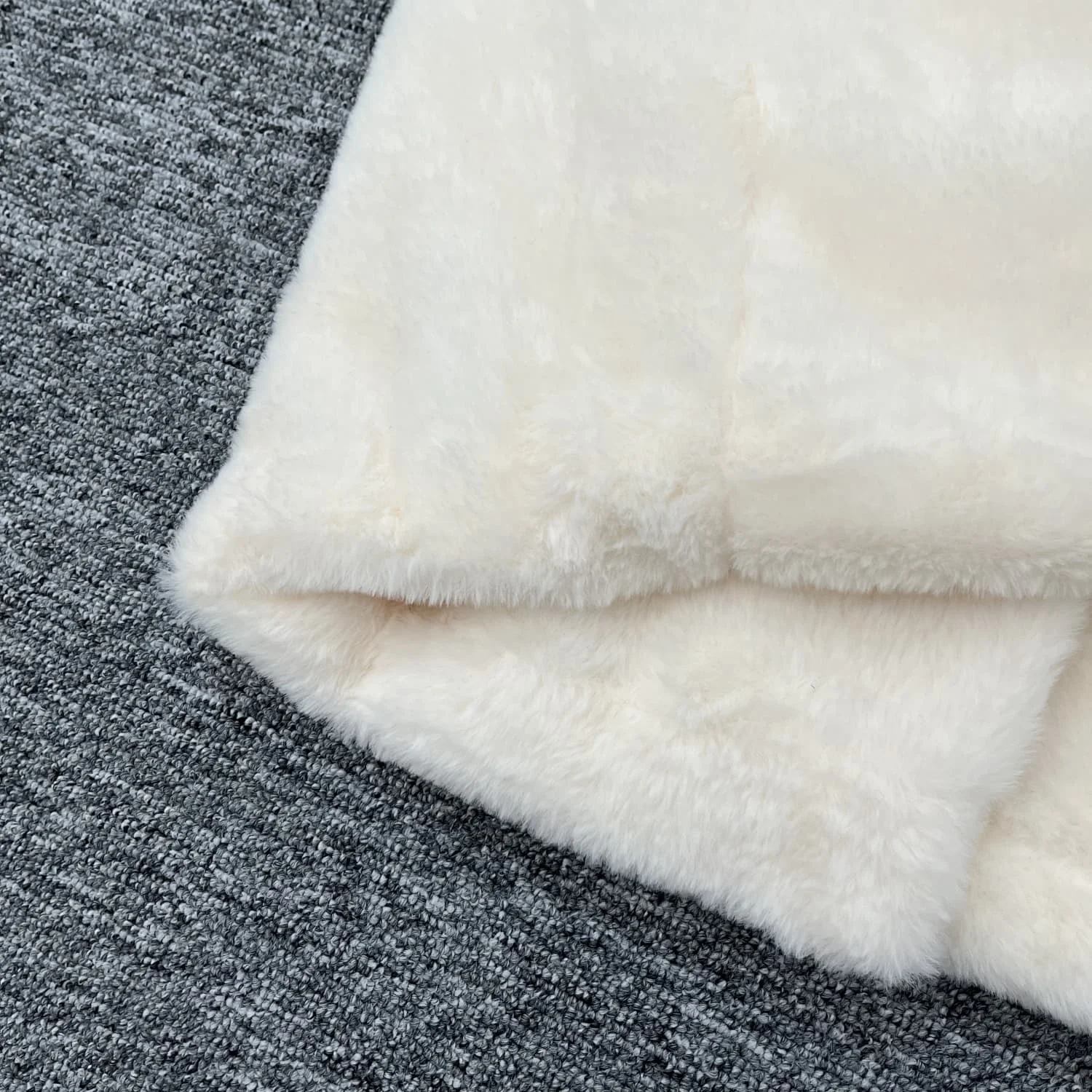 Новое женское пальто Kar&ampOtza 2024 осенне-зимнее с однобортными лацканами и поясом