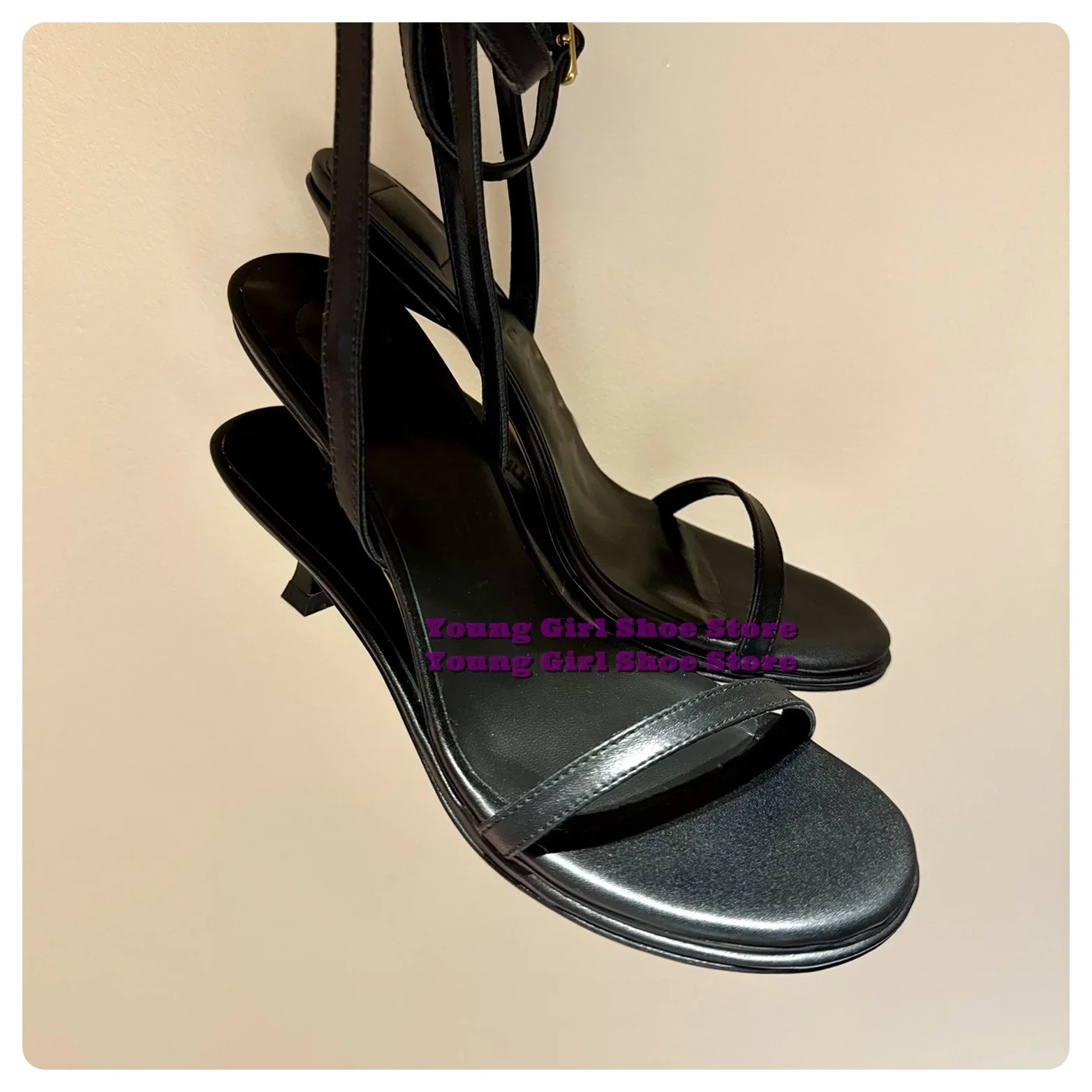 Женские босоножки на двойном высоком каблуке Strange Heels с ремешком щиколотке и