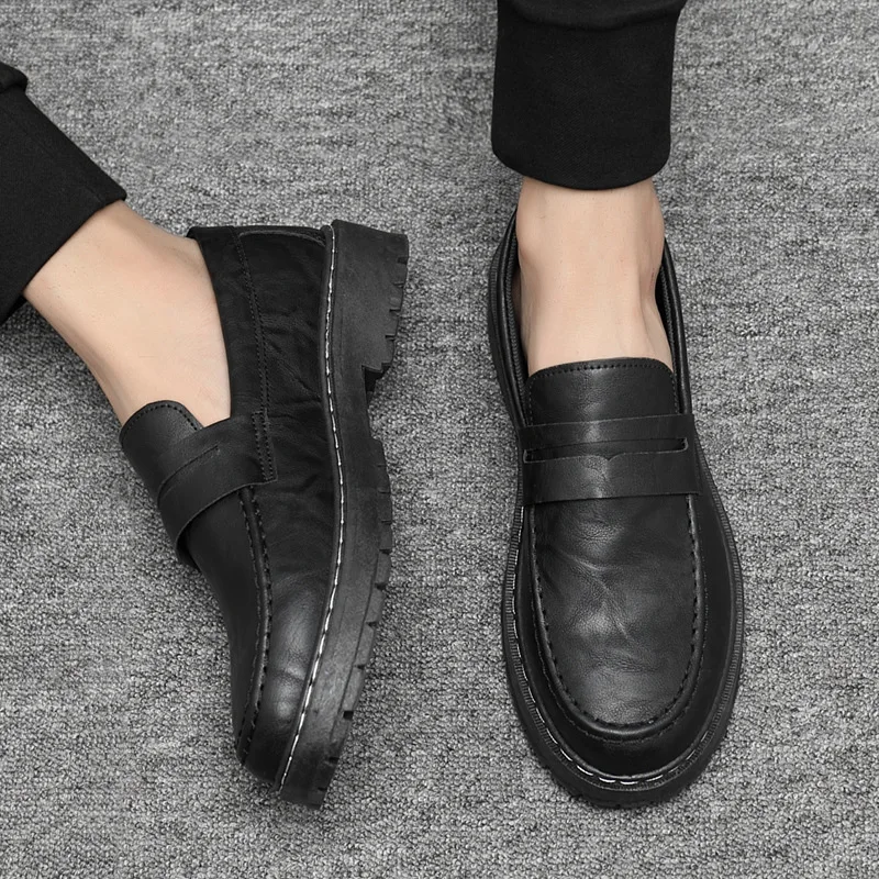 

Leather Men Shoes Luxury Handmade Loafers Slip-On Solid Mens Casual Shoes Walking Shoes Driving Sneakers Shoes for Men 2023 New