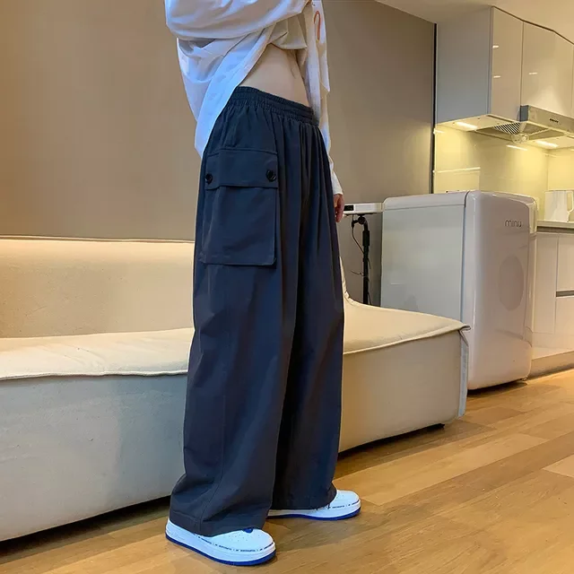 

NEW IN Men Black Streetwear Wide Leg Trousers 2022 Mens Baggy Pockets Harajuku Sweatpants Male Vintage Fashion Joggers Pants