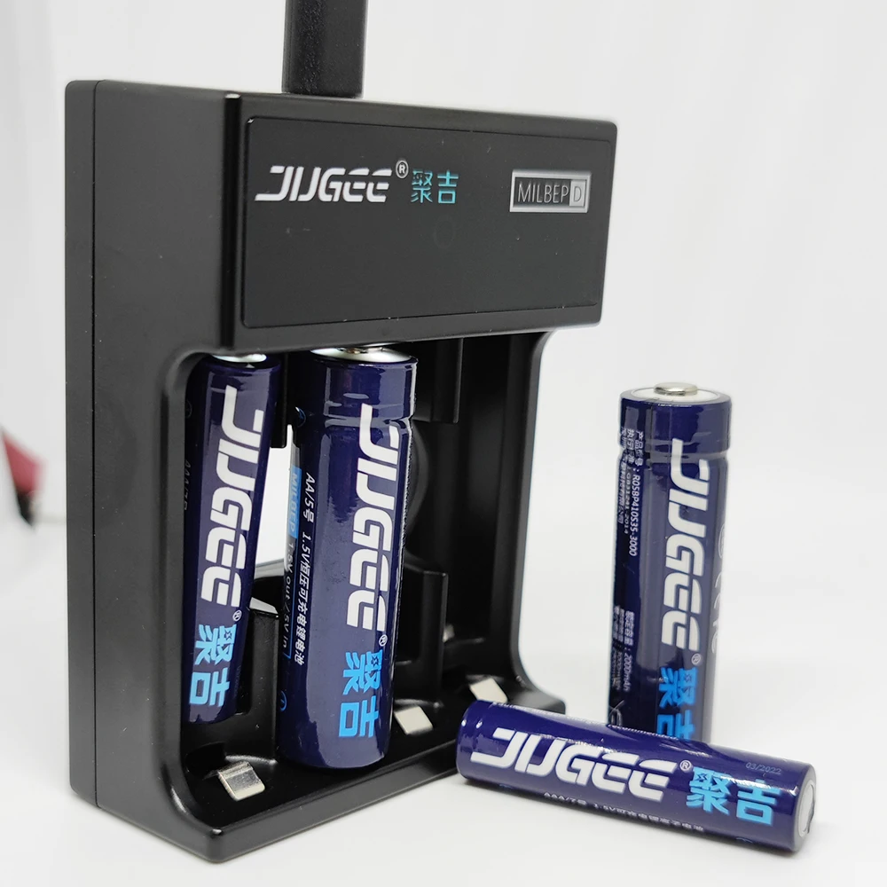 Jugee AA 1.5v 3000mWh AAA 1100mwh li-ion lithium usb rechargeable smart battery and charger on - Умная перезаряжаемая литиево-ионная батарея Jugee AA 1,5 В 3000 мАч AAA 1100 мАч с USB-зарядкой.