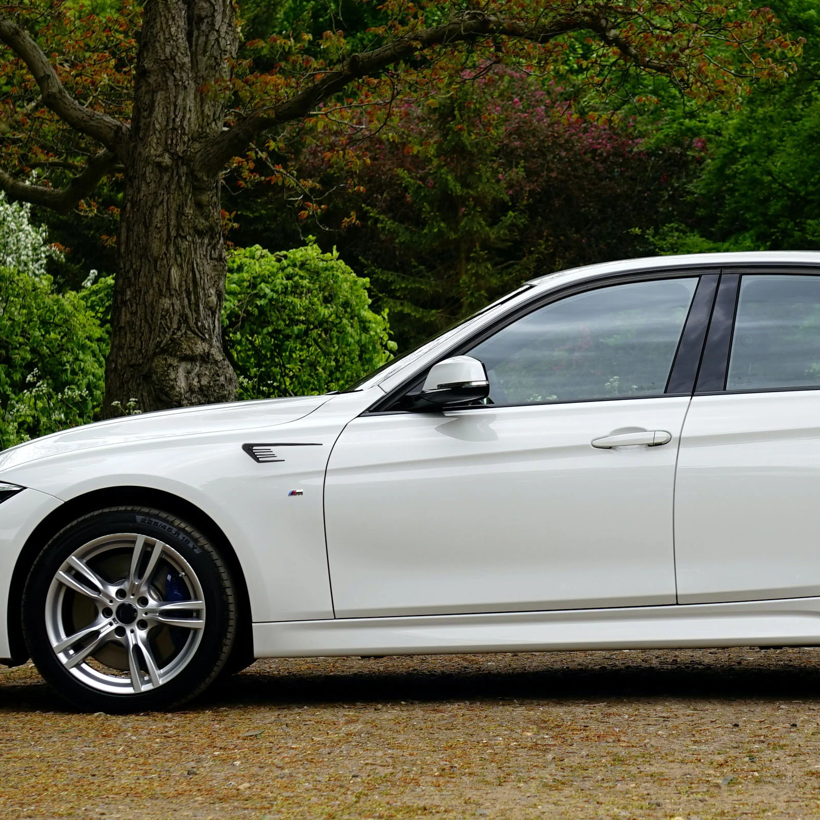 

Shark Car Sticker Automotive Stickers Front Cover Refit Hood Decal Decoration Metal