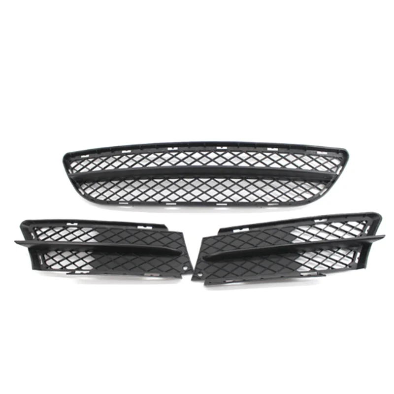 Передний бампер нижняя центральная решетка сетчатая накладка на рамку