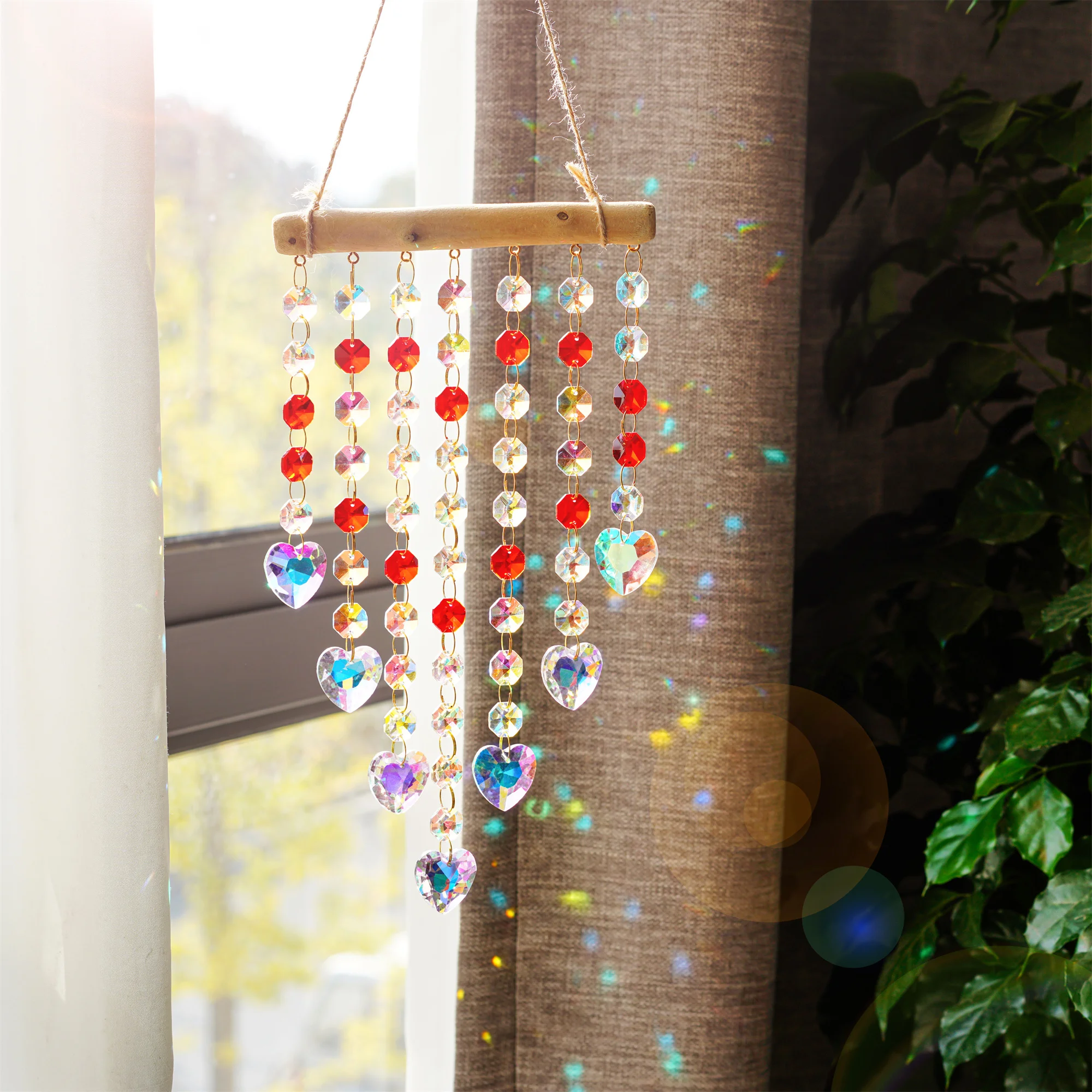 

H&D Heart Shaped Crystal Prisms Hanging Window Suncatcher Rainbow Maker Crystal Wind Chimes for Home Wall Art Decoration Gift