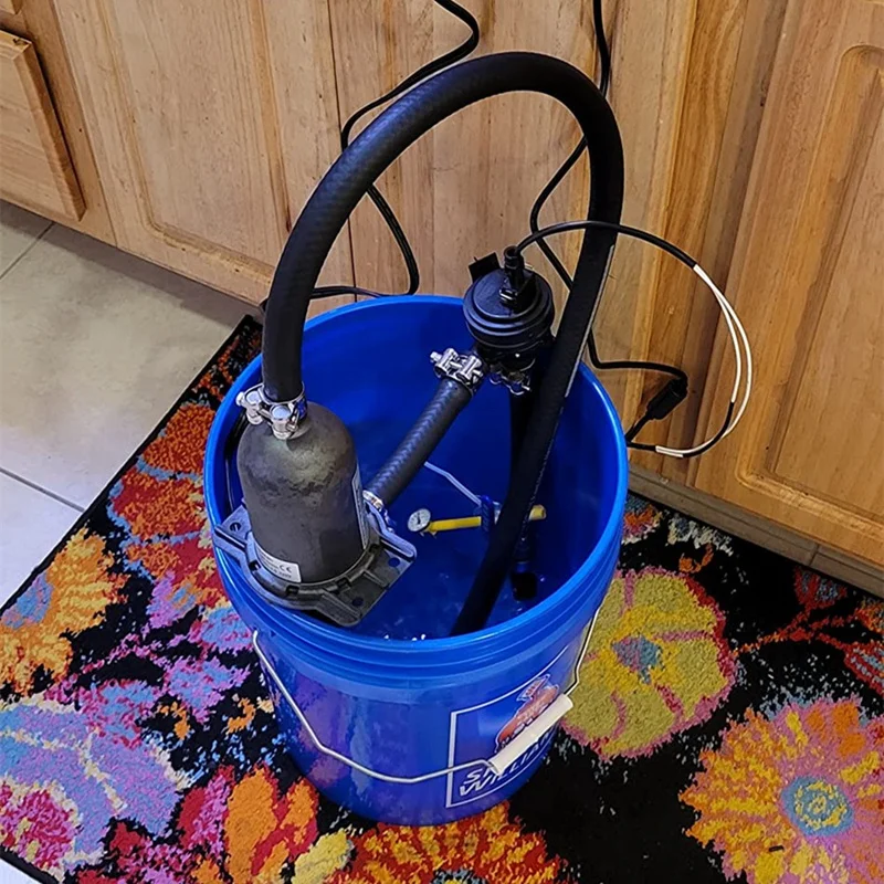 Подогреватель блока двигателя водонагреватель с автоциркуляцией черный