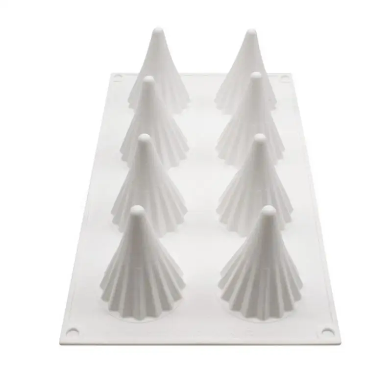 

Christmas Tree Silicone Mold 8-Cavity Christmas Resin Mould 3D Mold Easily Demoulding Christmas Trees Patterns Enjoy Your DIY