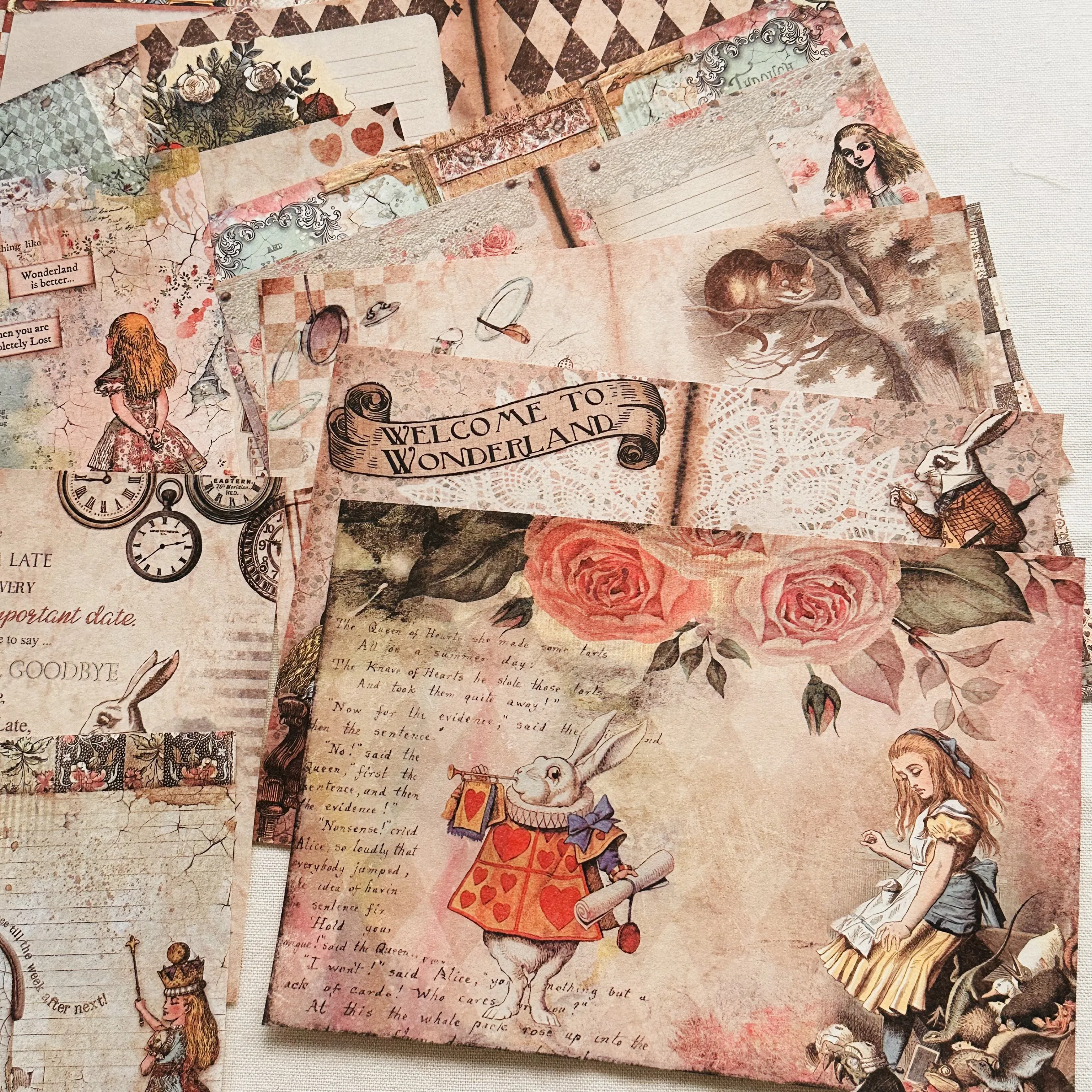30PCS Vintage Garden Dreamland Theme Material Paper DIY Scrapbookk Backing Collage Gift Packaging Diary Photo Album Decorate