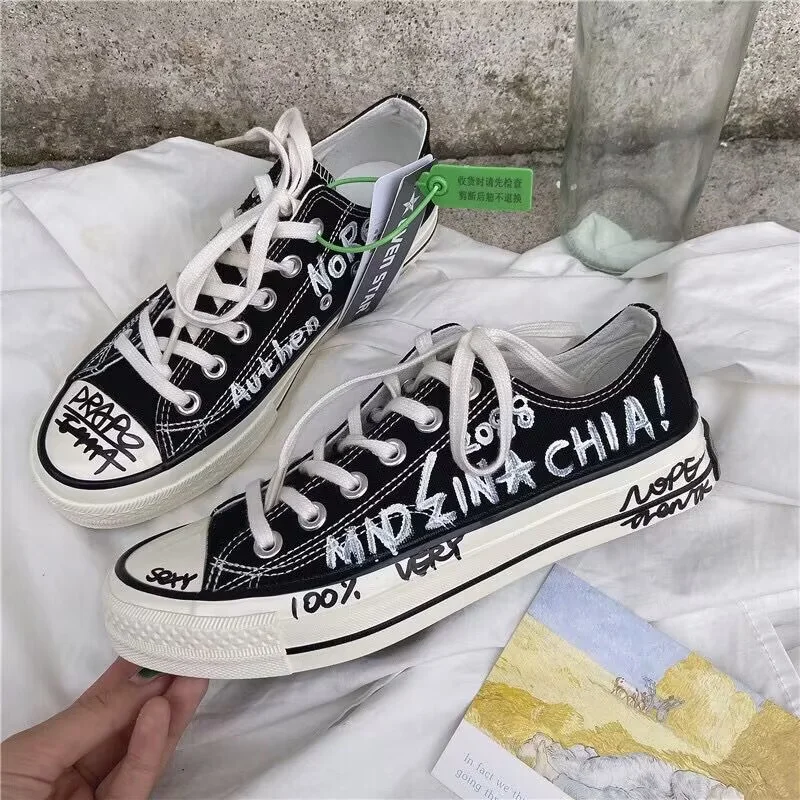

Letters thick soled waterproof table hand custom canvas shoes graffiti low top casual shoes men and women plus size 35-46