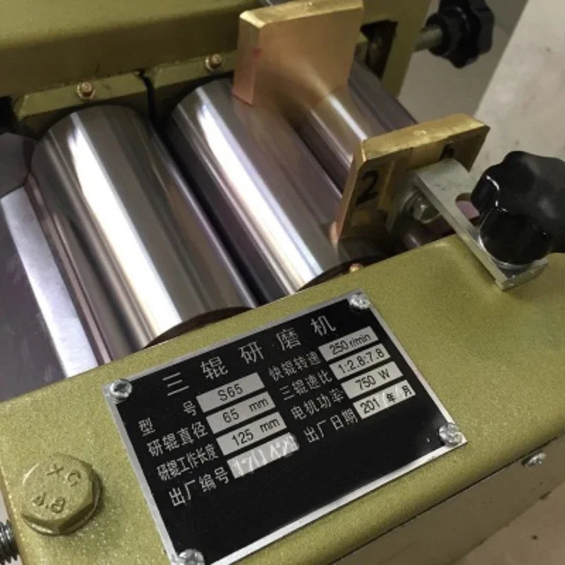 Шлифовальная машина 3-18 мкм/3 раза 5 кг/ч для трехвальной шлифовальной мельницы forS65
