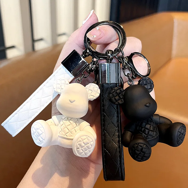 

Bamboo Bear Cute Key Chain Upscale Fashion Male Personality Car Key Chain Doll Exquisite Bag Pendant Female Key Ring for Women