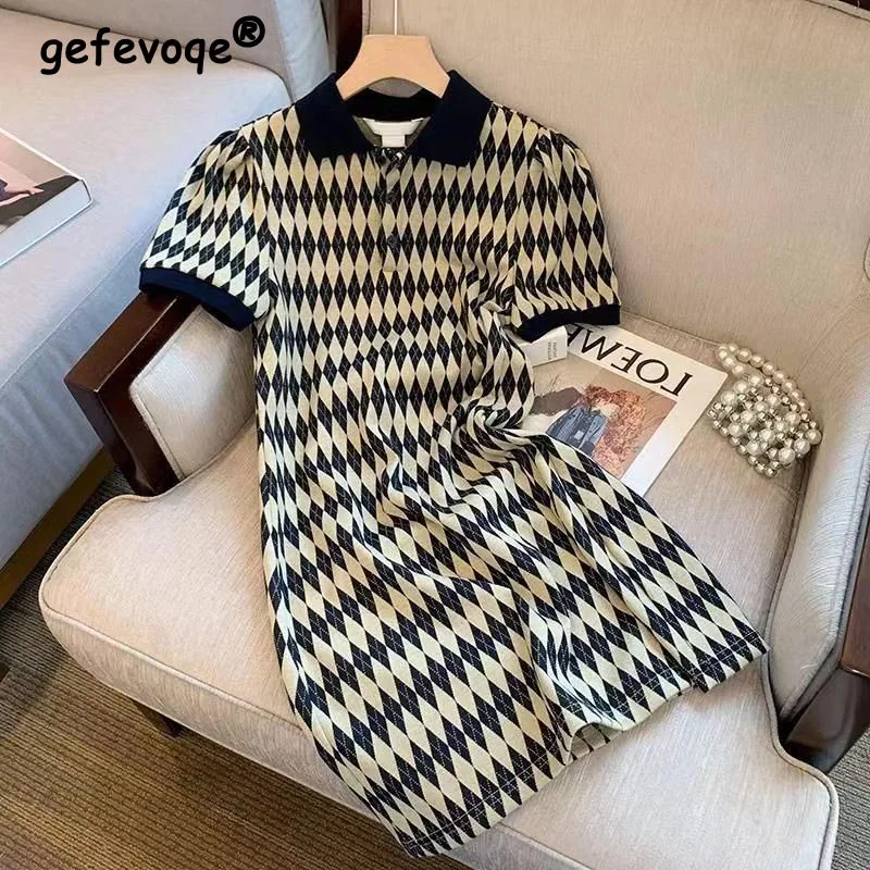 Платье-рубашка женское трикотажное с отложным воротником и коротким рукавом |