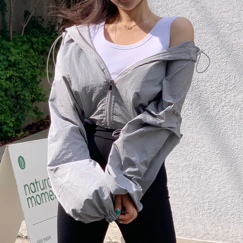 

Женское летнее короткое пальто с капюшоном и длинным рукавом, свободного покроя