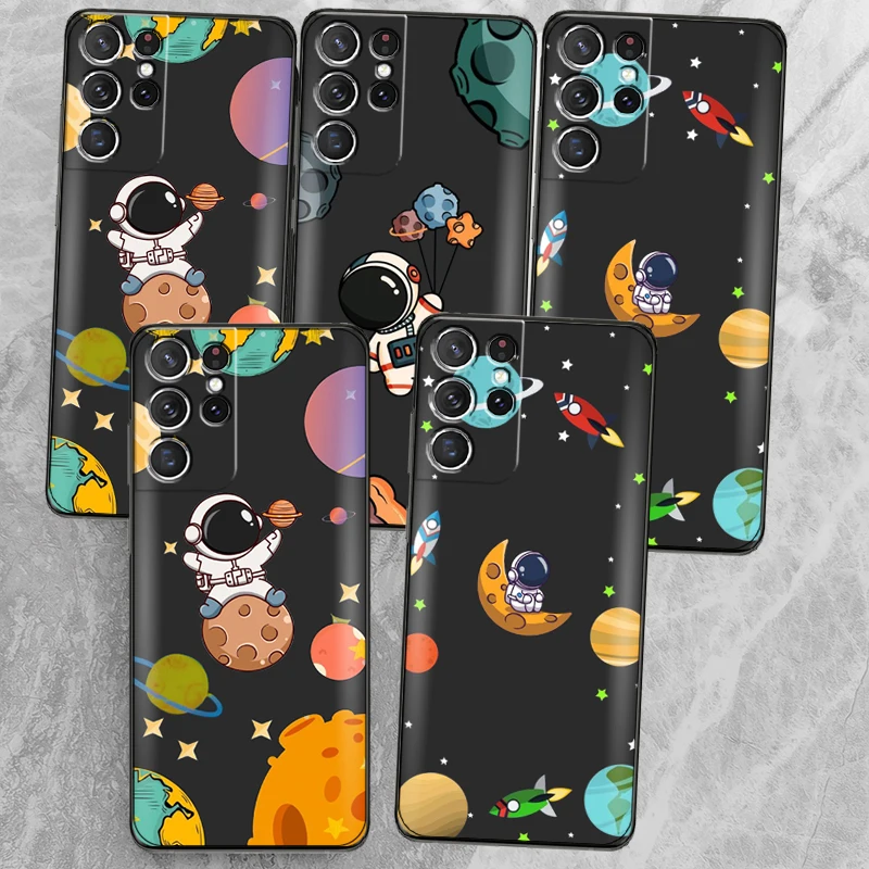 

Cute Astronaut Phone Case For Samsung Galaxy S22 S21 S20 Ultra FE 5G S22 S10 10E S9 Plus Funda Liquid Silicon Back Coque Black