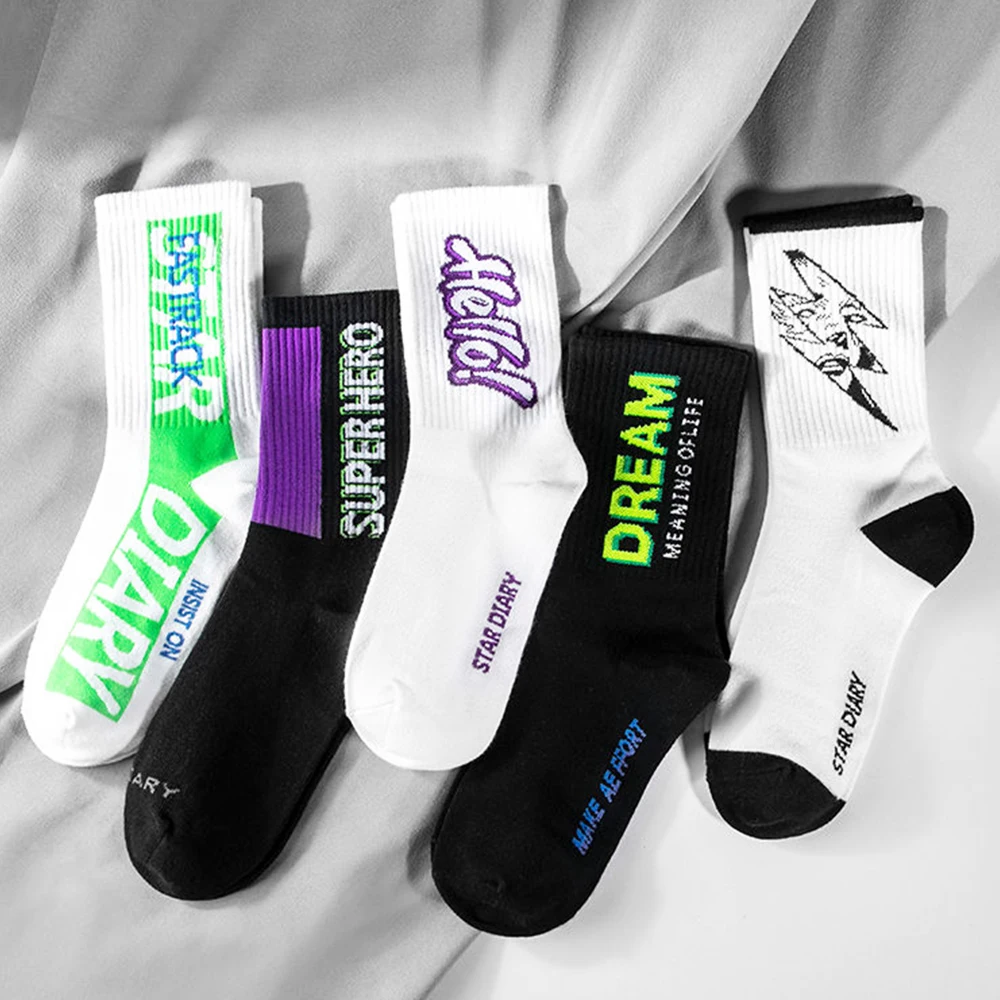 3Pairs Basketball Hip-Hop Happy Skateboard Socks Sports Crew Funny Cartoon Pattern Socks Men Fashion Harajuku Unisex Fun Socks