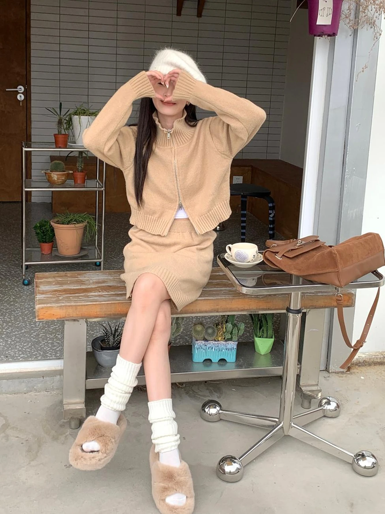 Однотонная короткая водолазка свитер с длинными рукавами верхняя одежда