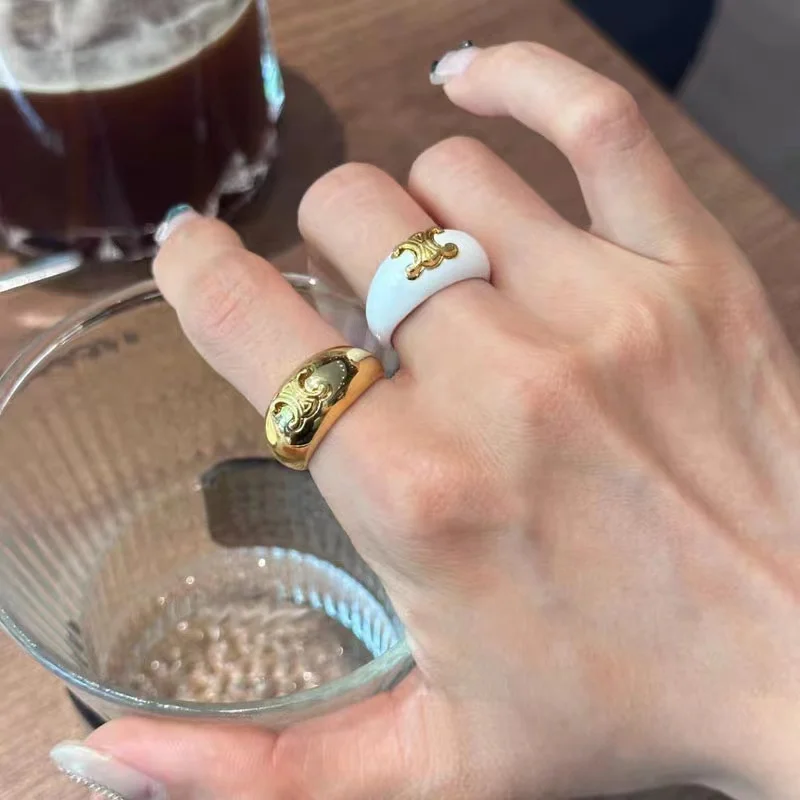 

Stylish dripping minimalist letter ring