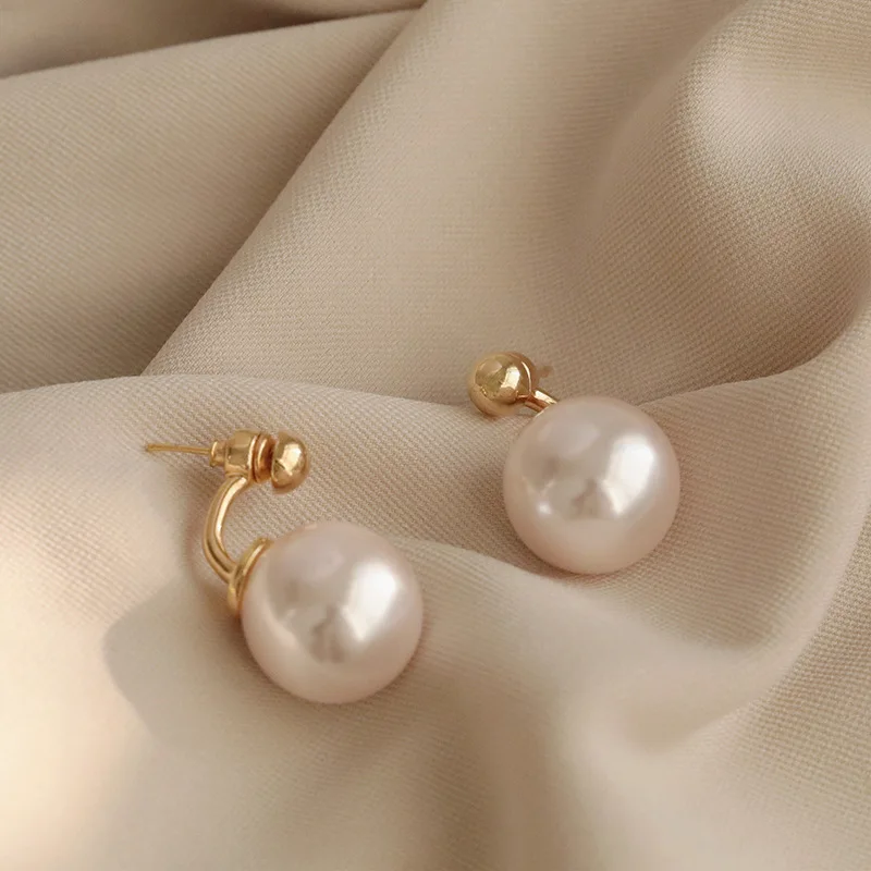 

KAITIN Gold Electroplating Silver Round Pearl Earrings French Light Luxury Earrings Fashion Simple Earrings Wholesale Female