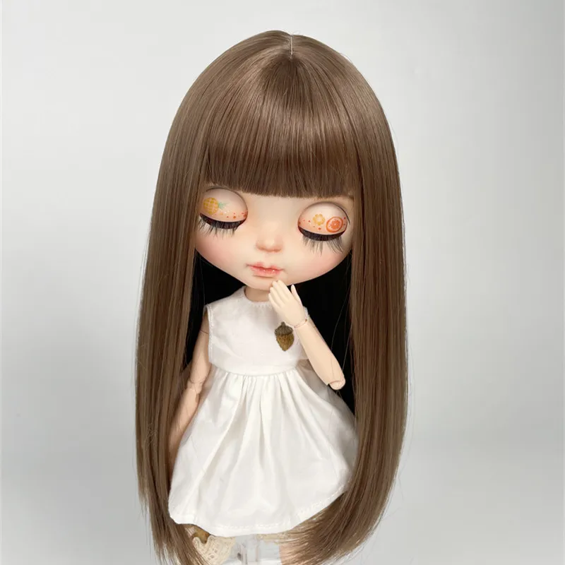

Blythes Doll wig suitable for 1/6 size fashion new center part bangs inside buckle soft wire can be hand altered princess cut