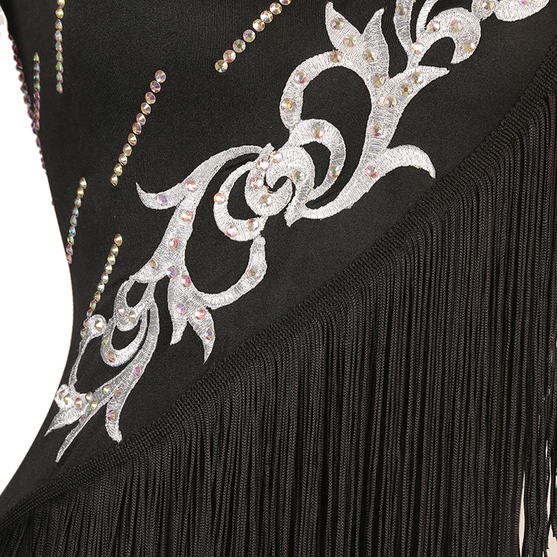 Черное платье для фигурного катания с кристаллами женское на коньках