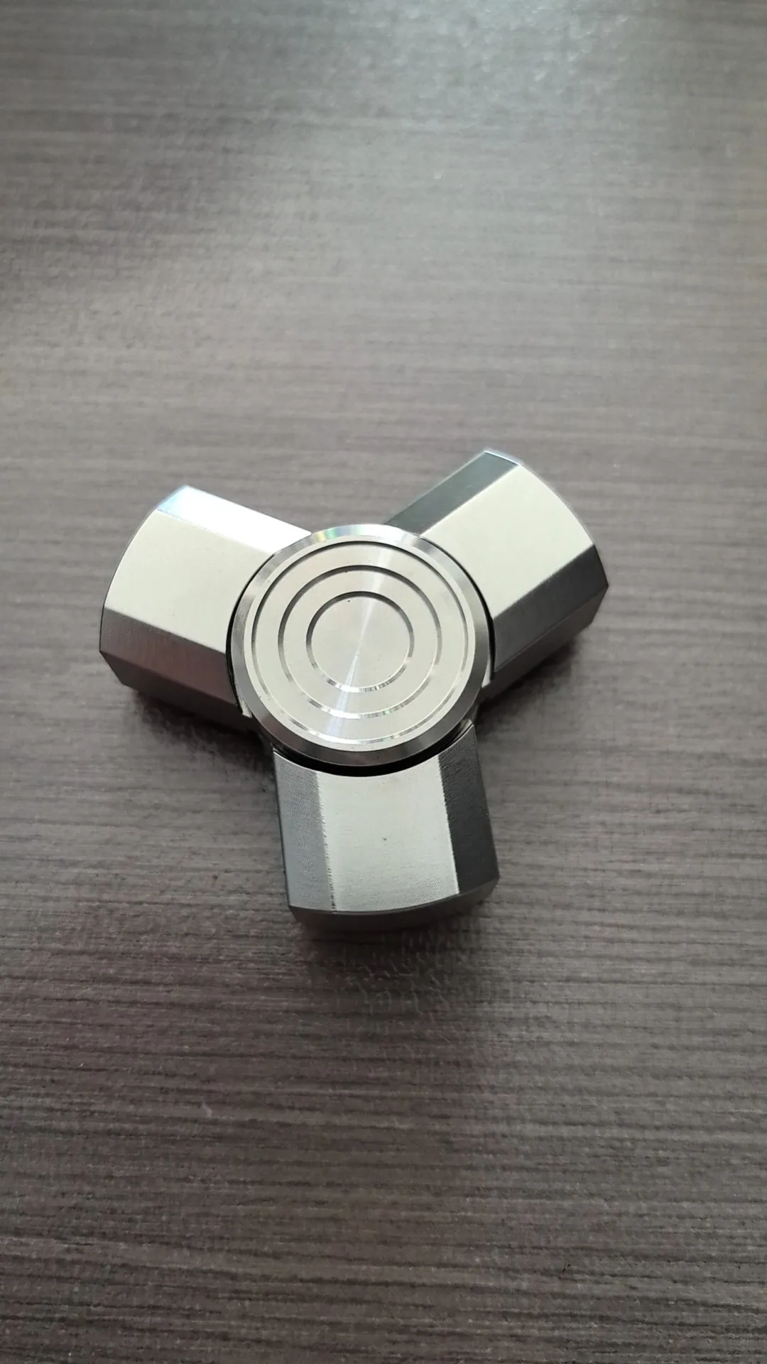 Модель 1.0 стальной нож с узором декомпрессионный топ монетами для повседневного