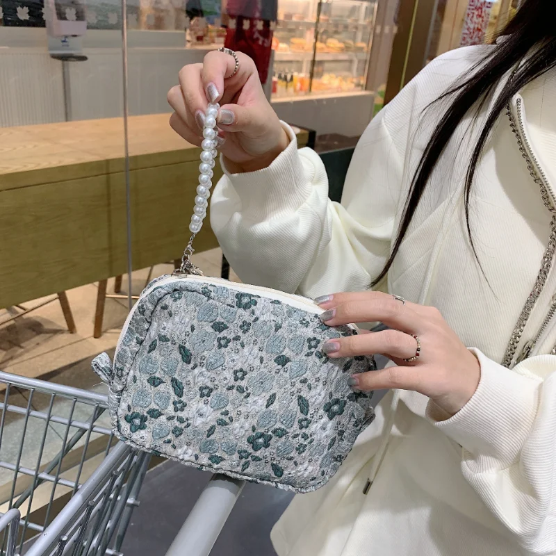 

Модная Цветочная женская косметичка для хранения косметики, летняя маленькая свежая женская сумка-клатч с цветочным рисунком, сумки для ту...