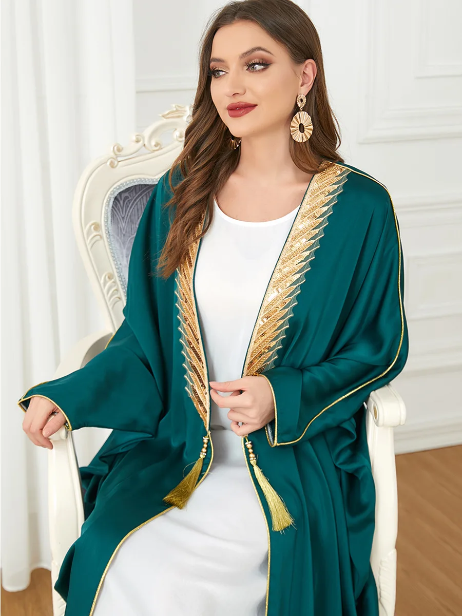 Women's Spring and Summer Muslim Fashion Fringe Bat Sleeve Gown Coat Turkish Indian Abaya Arab Islamic Women's Kaftan Gown