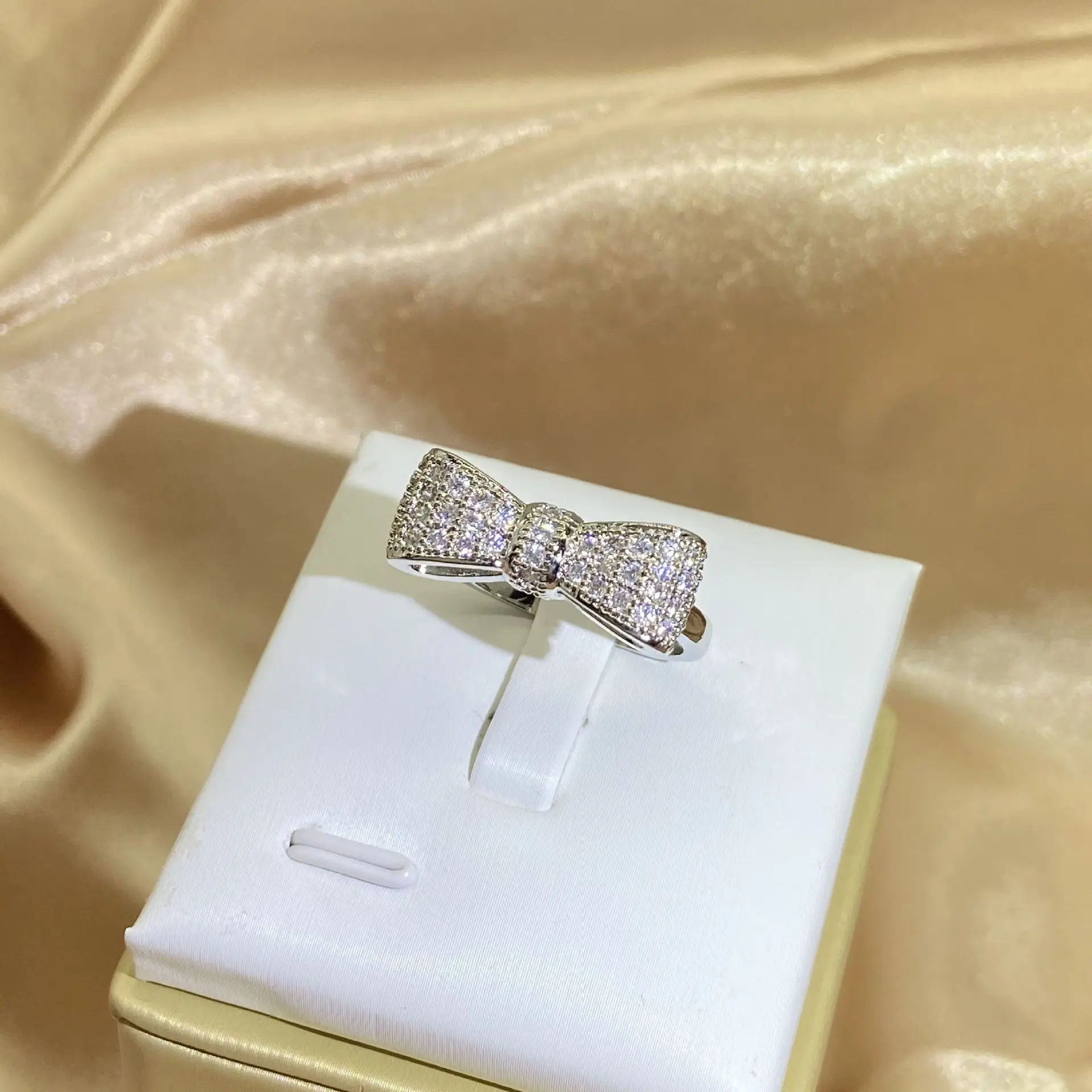 

100% 925 Sterling Silver Diamond Ring for Women Fine Anillos De Wedding Bands 1 Carats Diamond Ring Gemstone Bizuteria