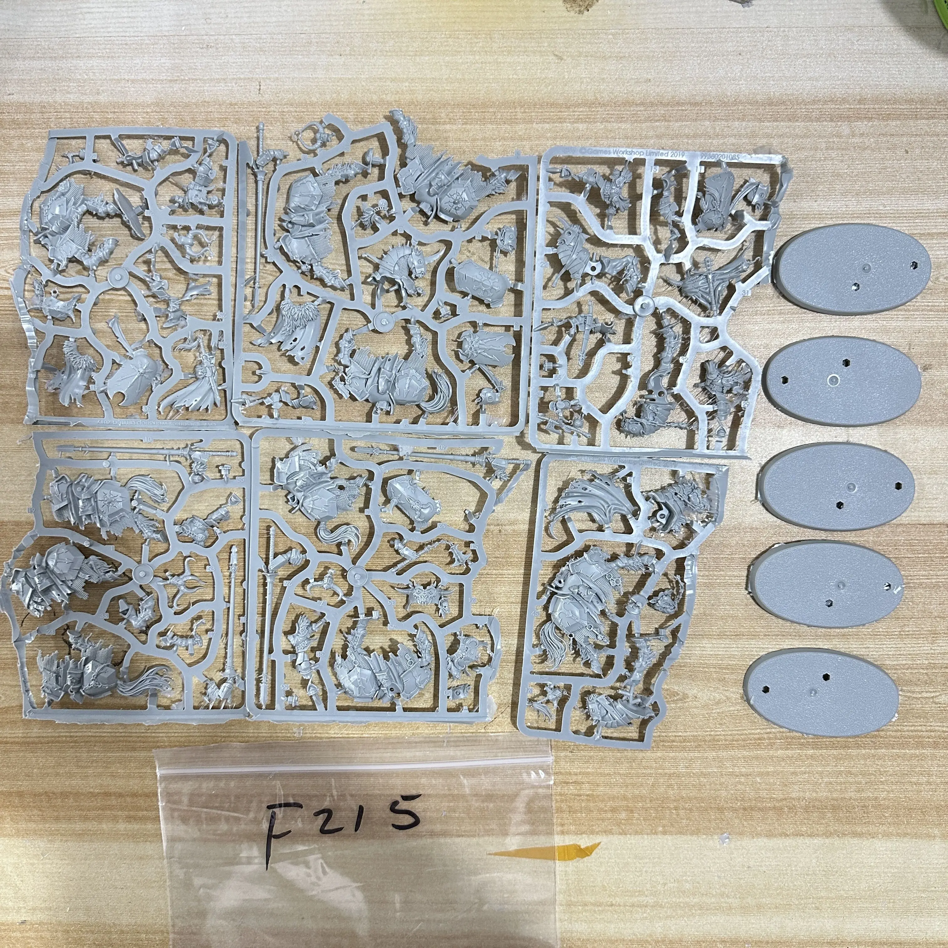 Неокрашенная каучуковая модель F215 «хаосы Воины», набор для гаража, игровые миниатюры, настольная игра, Wargames, набор для гаража