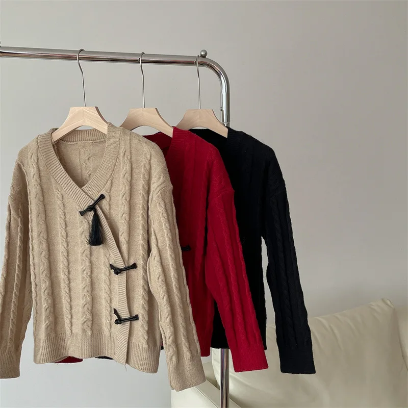 

2022 Autumn Women's Clothing Western Style Short Temperament Christmas Red Knitted Top Fashion New Ladies Loose Sweater Women