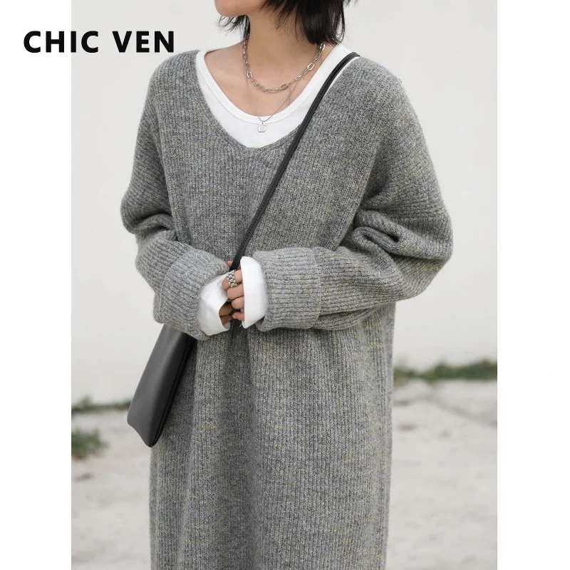 

Женское вязаное платье-свитер с V-образным вырезом и длинным рукавом