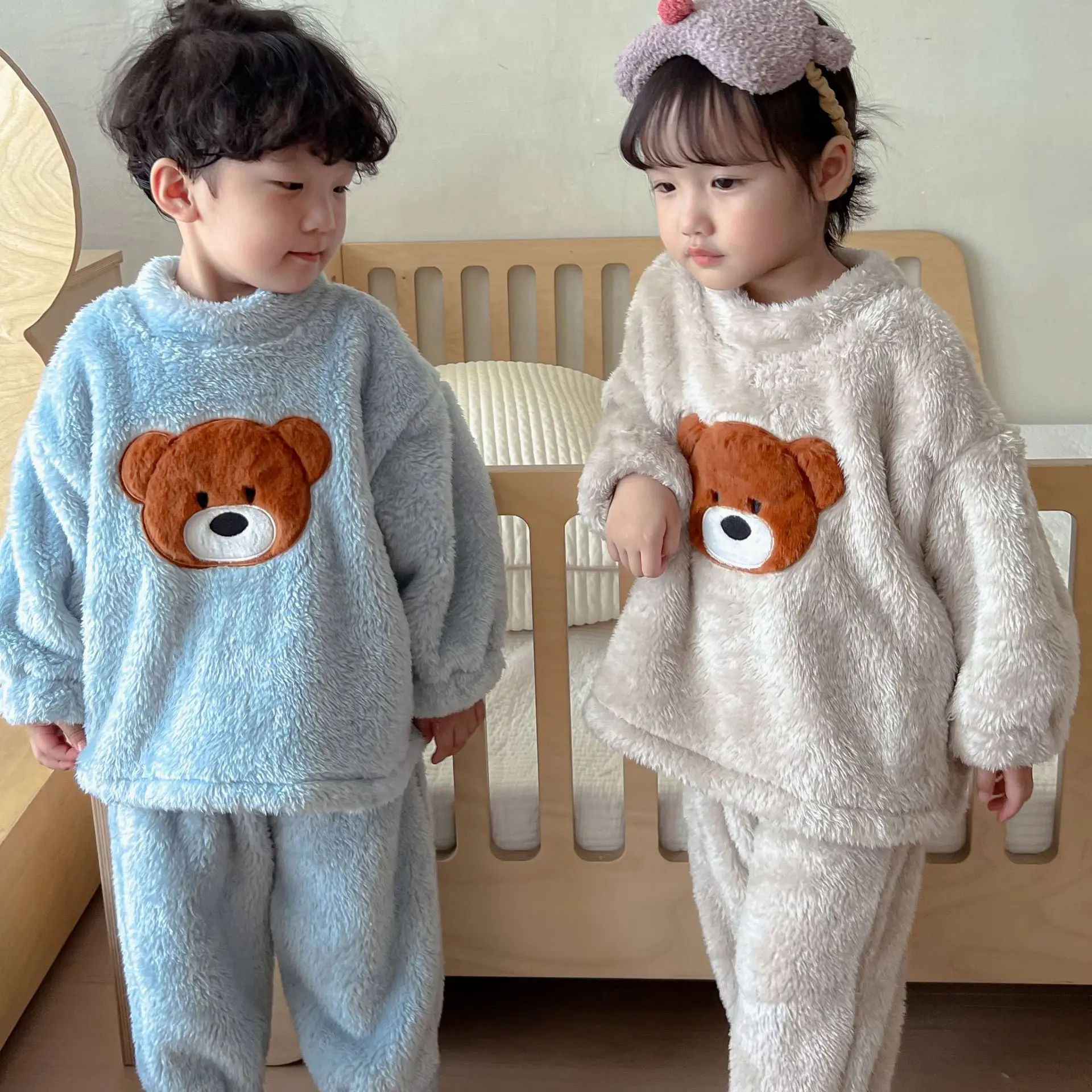 

2022 Autumn Winter Baby Thicken Plus Fleece Bear Pajamas Suit Children Boy Cartoon Long Sleeve Tops+Solid Pants 2pcs Pyjamas Set
