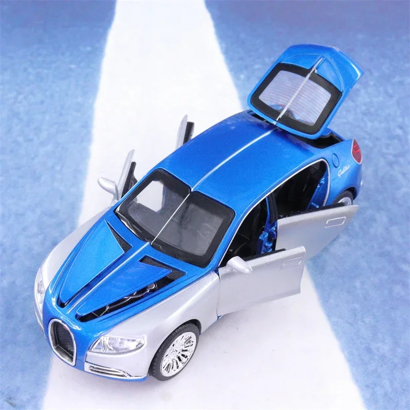 Модель спортивного автомобиля Bugatti со звуком и бриллиантами A122