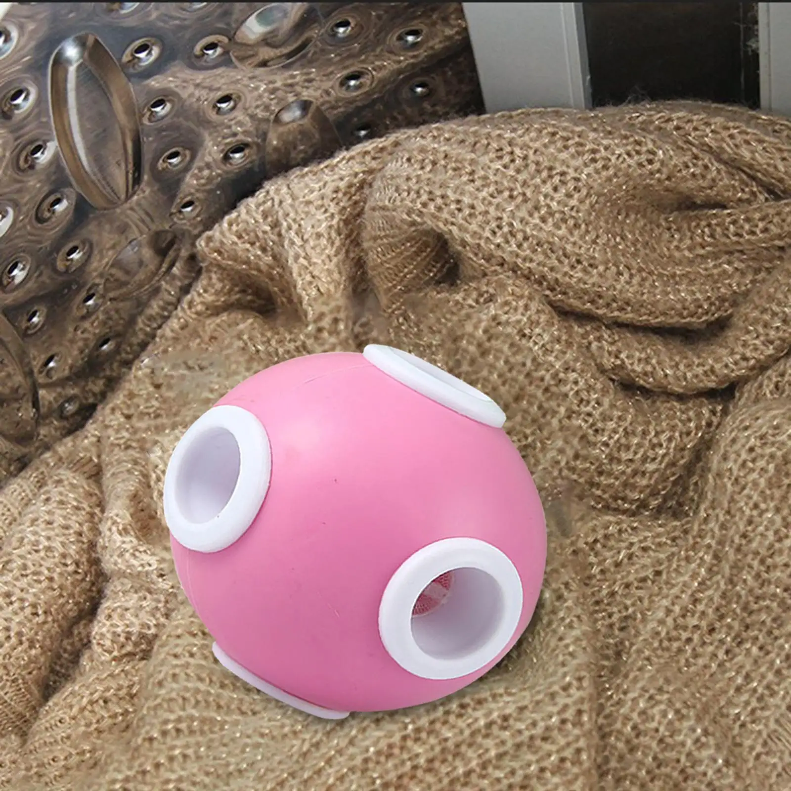 

Устройство для удаления шерсти домашних животных