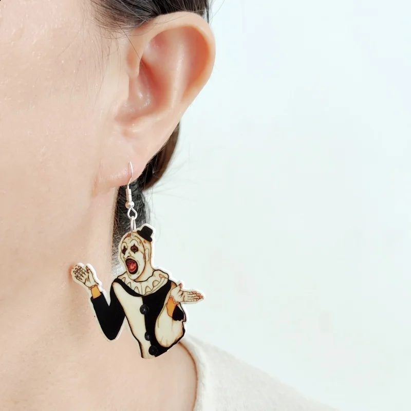 Серьги-подвески в виде клоуна на Хэллоуин для женщин акриловые ювелирные изделия